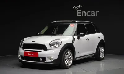 MINI Countryman · 2015 год