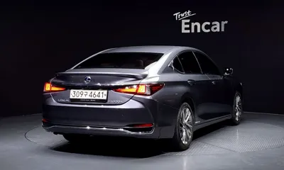 Lexus ES 2021, 58209 км, за 33000000 KRW