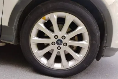 Ford Kuga 2013, 137400 км, за 24877.22 CNY - фото 9