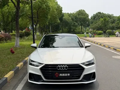 Audi A7 2020, 26000 км, за 288800 CNY