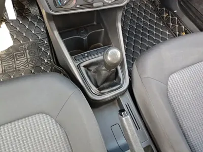 Volkswagen Santana 2019, 87500 км, за 31300 CNY - фото 14
