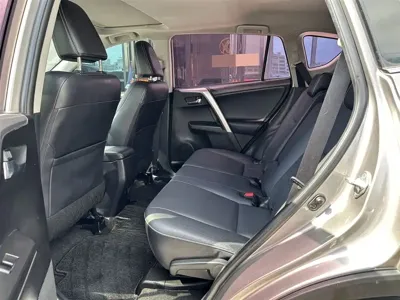 Toyota RAV4 2017, 120000 км, за 58800 CNY - фото 9
