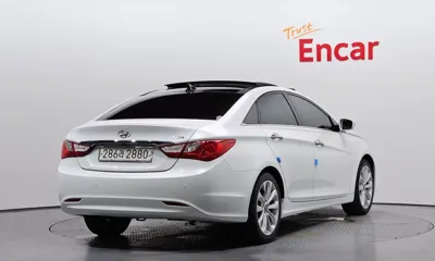 Hyundai Sonata 2011, 89105 км, за 6000000 KRW