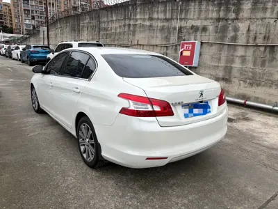 Peugeot 408 2017, 72000 км, за 22799 CNY