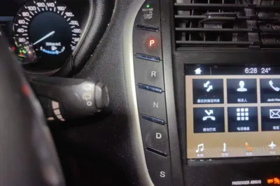 Lincoln MKC 2017, 95100 км, за 50420.54 CNY - фото 14