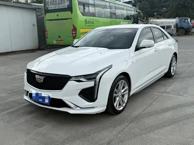 Cadillac CT4 · 2022 год