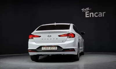 Hyundai Avante 2020, 60863 км, за 12500000 KRW
