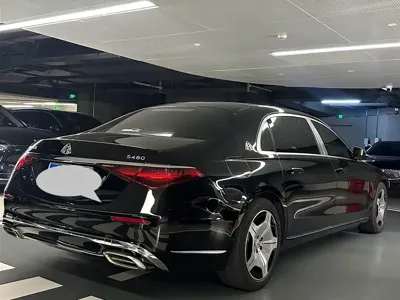 Mercedes-Benz S-Class 2023, 60000 км, за 998000 CNY