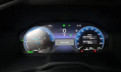 Toyota RAV4 2025, 5068 км, за 47400000 KRW - фото 8