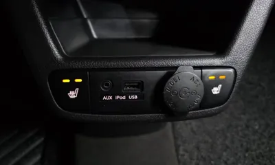 Kia Ray 2016, 82218 км, за 7800000 KRW - фото 16