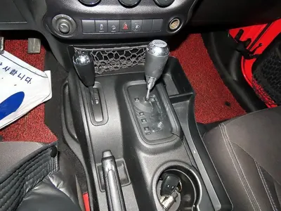 Jeep Wrangler 2015, 167627 км, за 21000000 KRW - фото 12