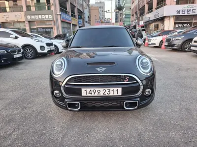 MINI Cooper · 2020 год