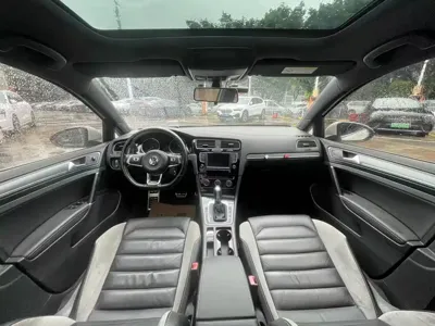 Volkswagen Golf 2017, 100000 км, за 50800 CNY - фото 13