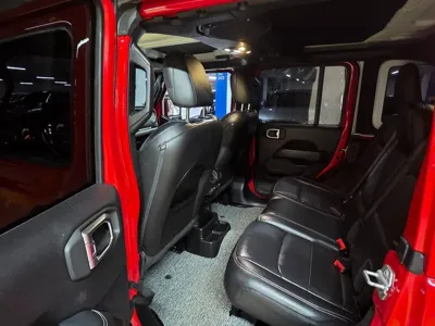 Jeep Wrangler 2019, 56131 км, за 34000000 KRW - фото 15