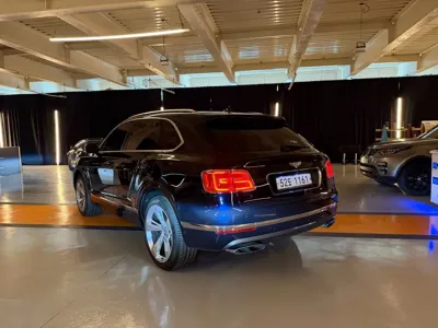 Bentley Bentayga 2018, 67000 км, за 105000000 KRW