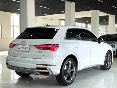 Audi Q3 2022, 18800 км, за 191800 CNY - фото 6