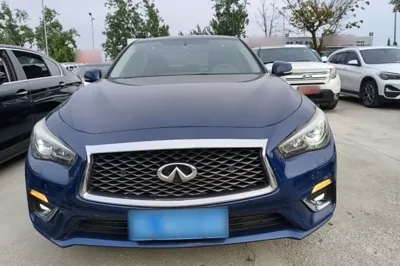 Infiniti Q50L 2018, 122900 км, за 81174.55 CNY