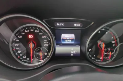 Mercedes-Benz CLA 2018, 77000 км, за 74689.29 CNY - фото 12