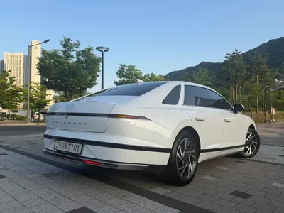 Hyundai Grandeur 2023, 77200 км, за 27900000 KRW