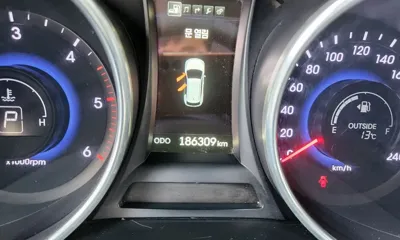 Hyundai Santafe 2015, 186265 км, за 8900000 KRW - фото 16