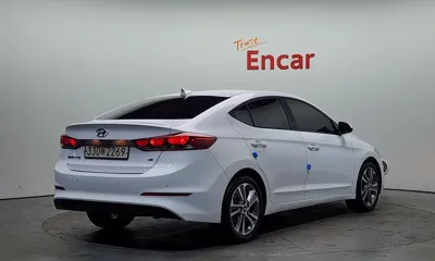 Hyundai Avante 2018, 82204 км, за 11500000 KRW