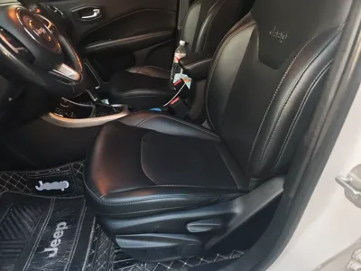 Jeep Compass 2017, 114500 км, за 43003.95 CNY - фото 16