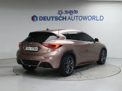 Infiniti Q30 2017, 113130 км, за 9300000 KRW