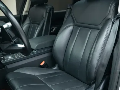 Land Rover Discovery 2019, 90000 км, за 196800 CNY - фото 21