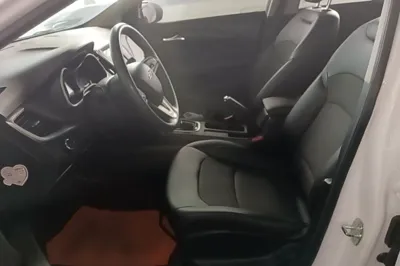 Chevrolet Cavalier 2016, 99600 км, за 37498.57 CNY - фото 17