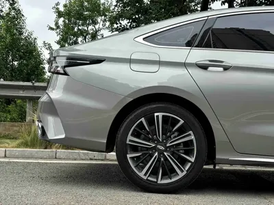 Chery Arrizo 8 2025, 4500 км, за 89800 CNY - фото 17
