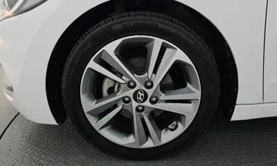 Hyundai Avante 2018, 68319 км, за 12000000 KRW - фото 5