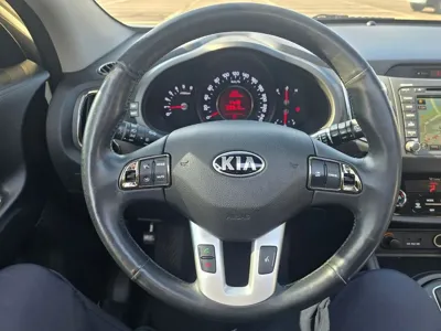 Kia Sportage 2013, 102427 км, за 7200000 KRW - фото 12