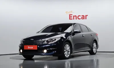 Kia K5 · 2017 год