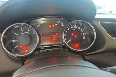 Peugeot 3008 2016, 112600 км, за 39890.48 CNY - фото 14