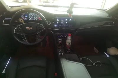Cadillac CT6 2022, 64000 км, за 156216.4 CNY - фото 9