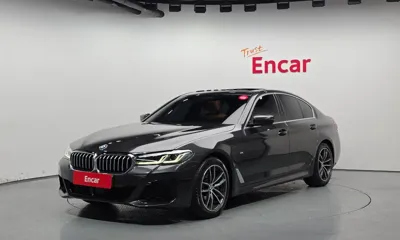 BMW 5-Series · 2022 год