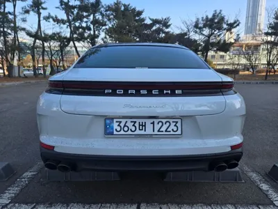 Porsche Panamera 2024, 3100 км, за 185790000 KRW