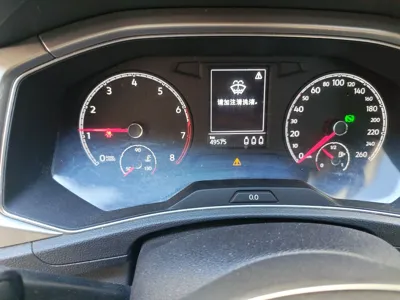 Volkswagen T-Roc 2018, 49600 км, за 62827.73 CNY - фото 9