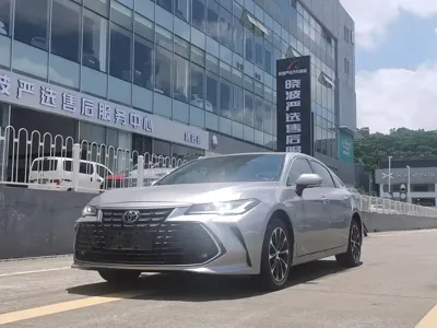 Toyota Avalon 2023, 54000 км, за 107000 CNY - фото 1