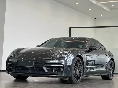 Porsche Panamera · 2021 год