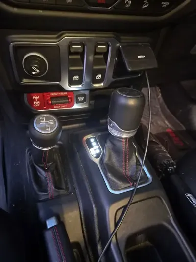 Jeep Wrangler 2019, 190000 км, за 36990000 KRW - фото 9