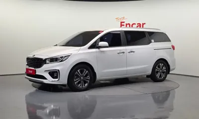 Kia Canival · 2020 год