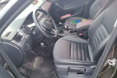 Skoda Octavia 2017, 69900 км, за 33146.9 CNY - фото 15