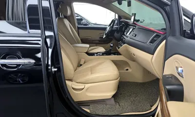 Kia Canival 2017, 182892 км, за 12800000 KRW - фото 11