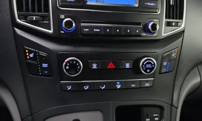Hyundai Starex 2019, 142117 км, за 14000000 KRW - фото 19