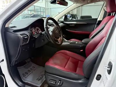 Lexus NX 2021, 52000 км, за 205500 CNY