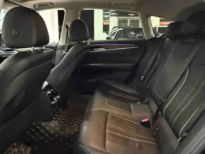 BMW 6 Series GT 2019, 69200 км, за 176800 CNY - фото 14