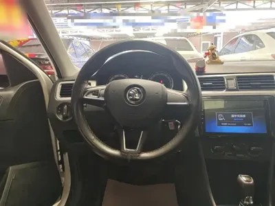 Skoda Rapid 2019, 59200 км, за 36800 CNY - фото 11