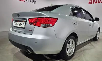 Kia Porte 2012, 95360 км, за 3200000 KRW - фото 6