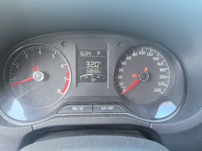 Volkswagen Polo 2016, 59800 км, за 48238.39 CNY - фото 9